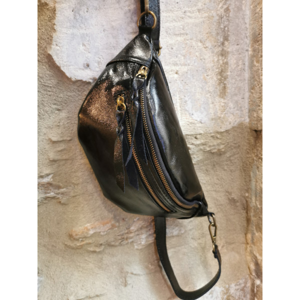 Sac banane en cuir noir irisé