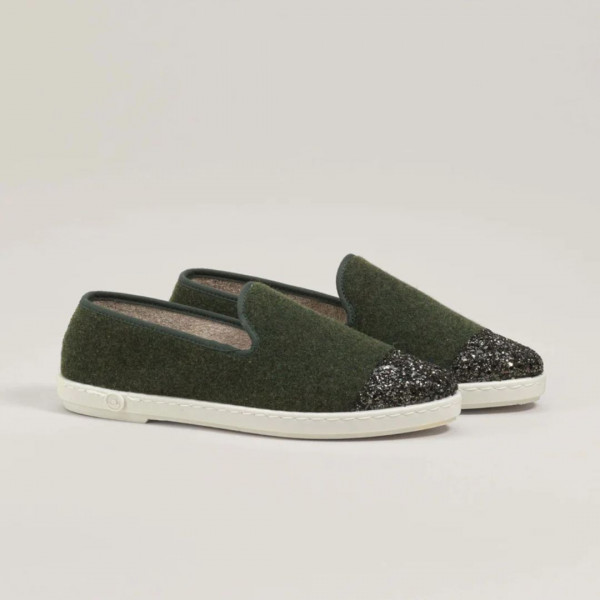 Chaussons vert et paillettes- Angarde