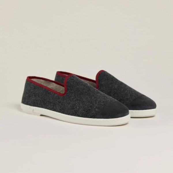 Chaussons gris et bordeaux - Angarde