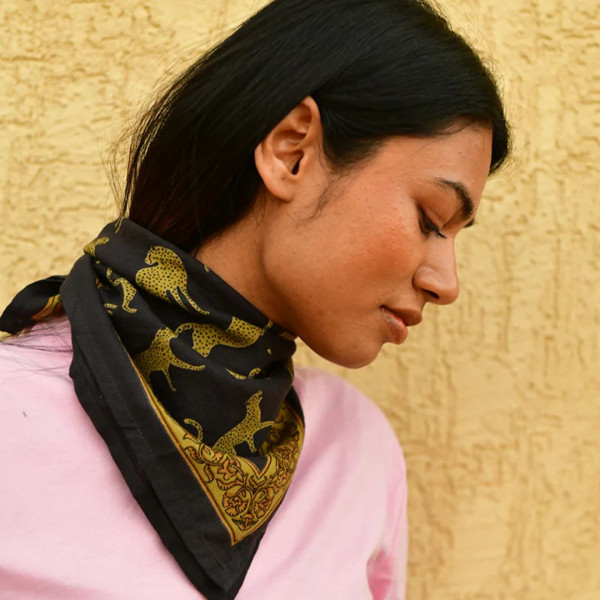 Petit foulard fauve nuit- Byzantine